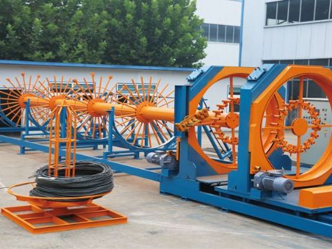 自動鎖螺絲機一般的工業產品，要擰緊螺絲